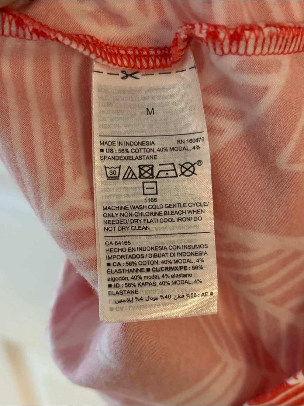 Old Navy Red and White Tropical Print Tee Dress - Picture 3 of 4